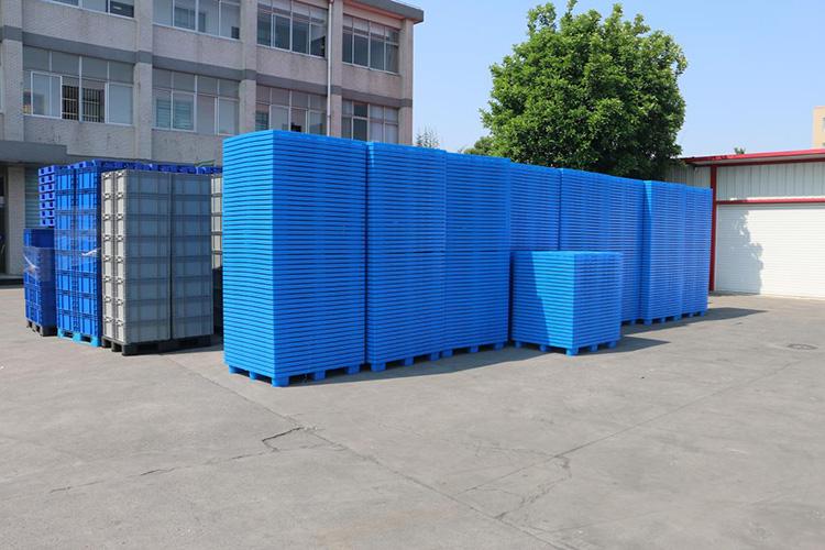 物流行业通用的标准化塑料托盘类型解析 物流行业通用的标准化塑料托盘类型解析